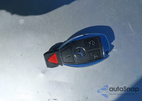 2017 Mercedes-Benz Glc 300 z USA, uszkodzony, nr VIN WDC0G4JB6HF186262